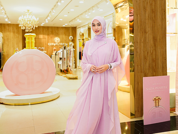 Inspirasi Parfum Wanita Wangi Manis & Feminin yang Tahan Lama