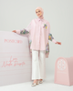 Padu Padan Baju Pink, Paling Cocok dengan Celana Warna Apa?