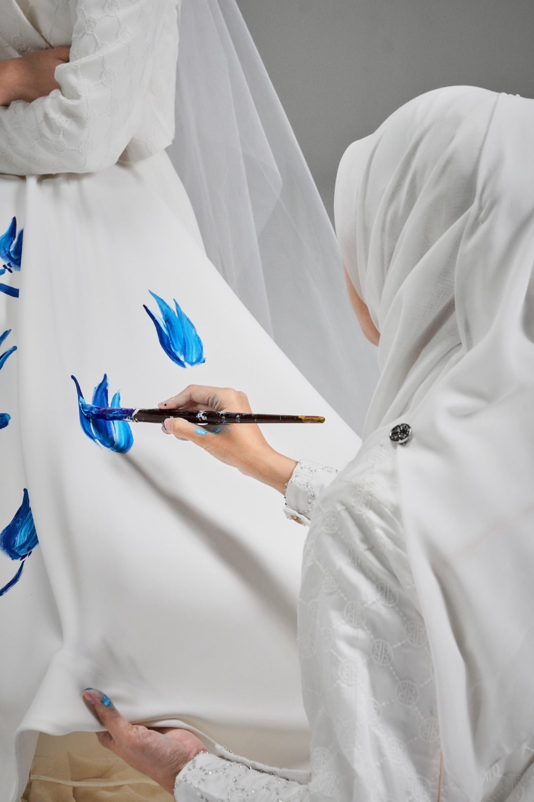 Cara Menghilangkan Noda Cat di Baju dengan Mudah