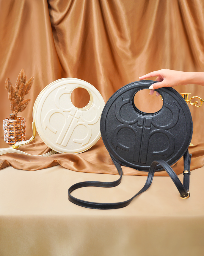 Warna Tas yang Netral untuk Semua Outfit