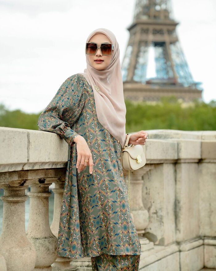  Wajib Punya, Ini Dia 6 Warna Jilbab yang Netral untuk Semua Warna Baju