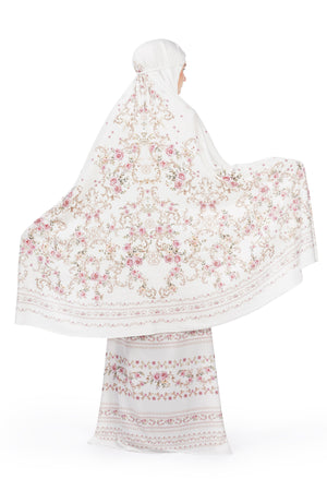 An-Nisa Prayer Robe - Lily