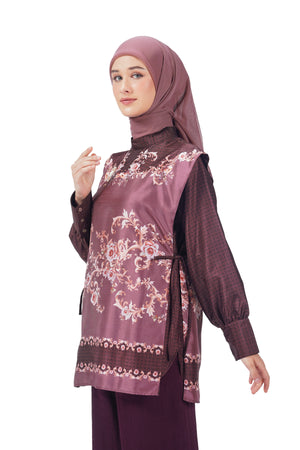 An-Nisa Overshoulder Blouse - Maroon