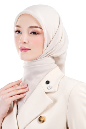Angelina Magnet Pin Set - Black & White