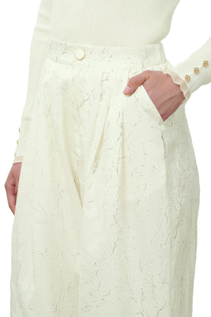 Clea Texture Pants - White