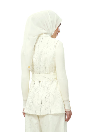 Clea Texture Vest - White