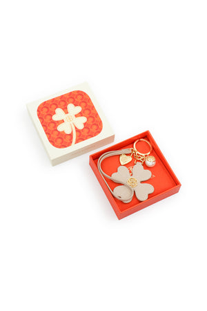 Clover Charm - Beige