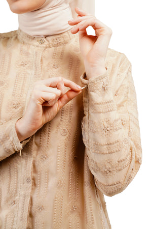Daisy Embroidery Batwing Crop Shirt - Beige