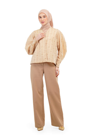 Daisy Embroidery Outer - Beige