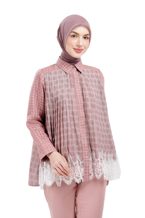 Intertwined Lace Beaded Shirt - Pink