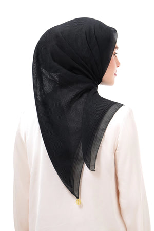 Intertwine Series - Black