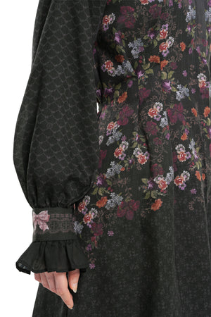 Lace Poem Pleated Dress - Black