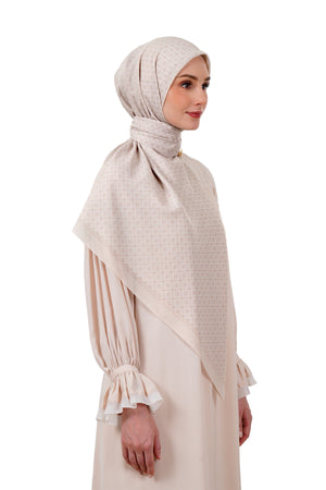 Monogrid Scarf Large - Pearchment