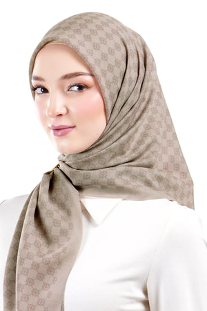 Monoline Series - Hazel
