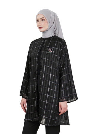 Postcard Loose Outer - Black