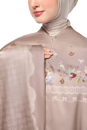 Chantily Prayer Robe - Almond
