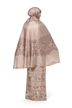 Chantily Prayer Robe - Almond