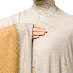 Ikat Blossom Prayer Robe - Tapis