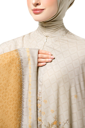Ikat Blossom Prayer Robe - Tapis