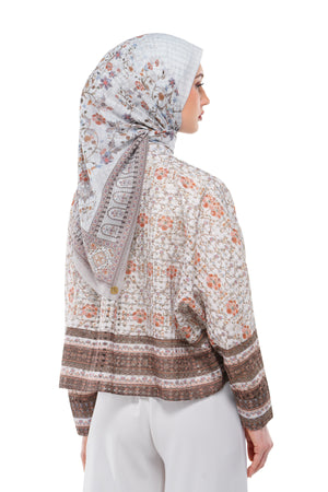 Raudhah Raya Crop Shirt - White
