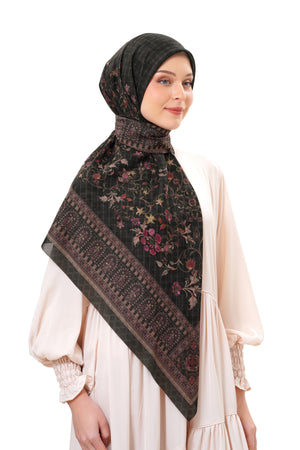 Raudhah Raya Series Large - Layl