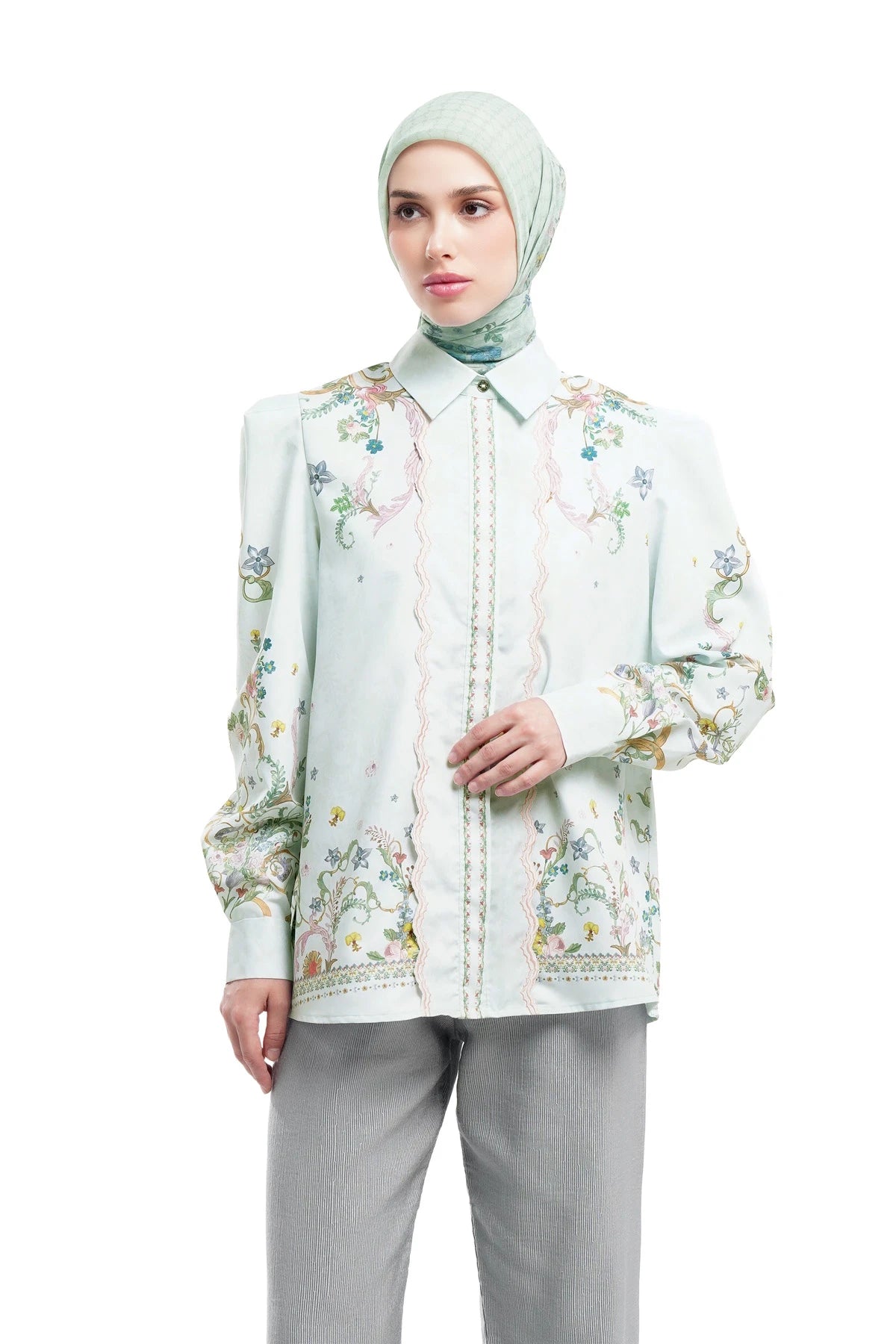 Serenata Embroidery Shirt - Ivory