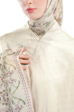 Serenata Pocket Prayer Robe - Camellia