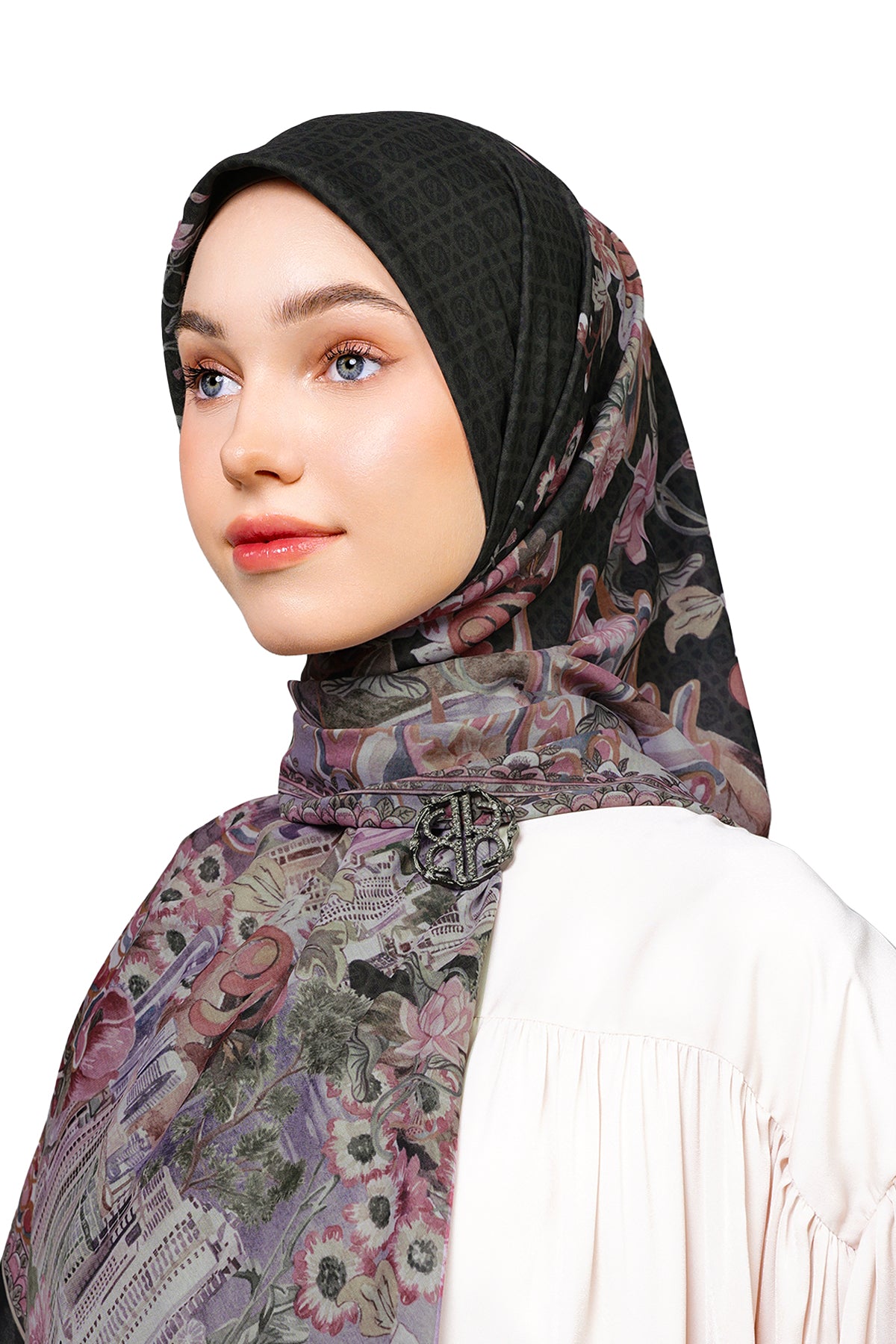 Skyline Series Large - Black Tea - Nada Puspita