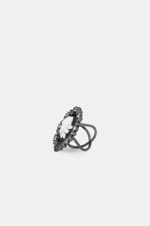 Vintage Ring Brooch - Black