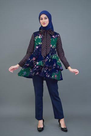 Naraya Ruffle Tie Blouse - Navy